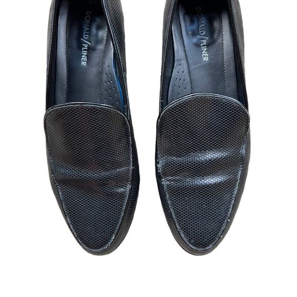 Donald Pliner Black Textured Heeled Oxford Chunky Loafer - Picture 5 of 8